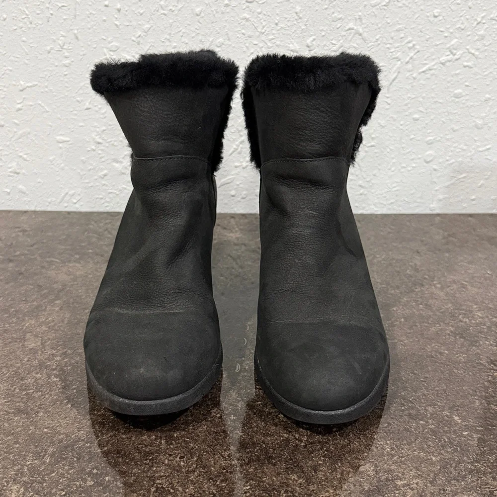 UGG Women's Devorah Waterproof‎ Black Wedge Boots